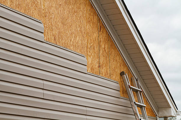 24/7 Emergency Vinyl Siding experts in Wooster, OH